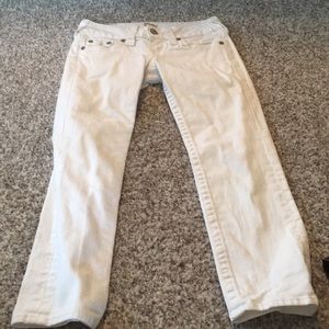 Cute skinny cropped jeans